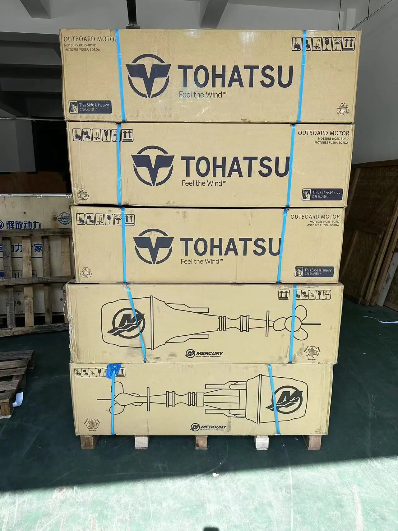 แบรนด์ใหม่และในสต็อก Tohatsu ยี่ห้อ 2 จังหวะ 2.5HP เพลาสั้นเครื่องยนต์นอกเรือ M3.5A2S