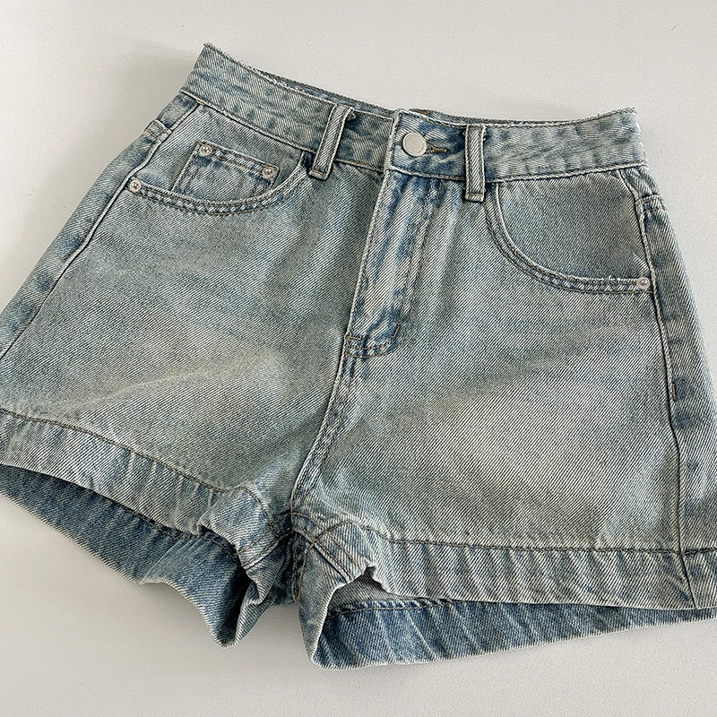 

Белые джинсовые шорты с высокой талией, новые модные женские универсальные свободные широкие шорты, лето 2024, повседневные тонкие брюки