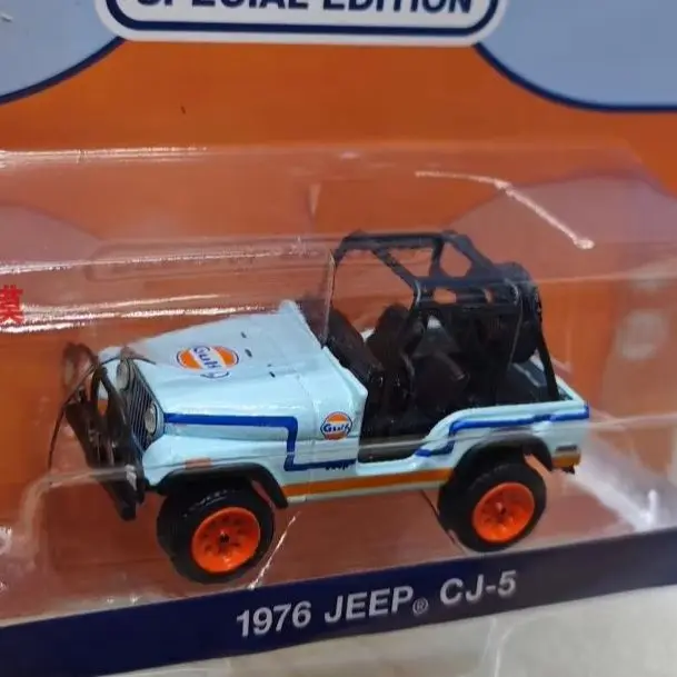 

1:64 Gulf Gulf Oil Special Edition 2-1976 Jeep CJ-5 с деталями Baja, усовершенствованная коллекционная модель автомобиля