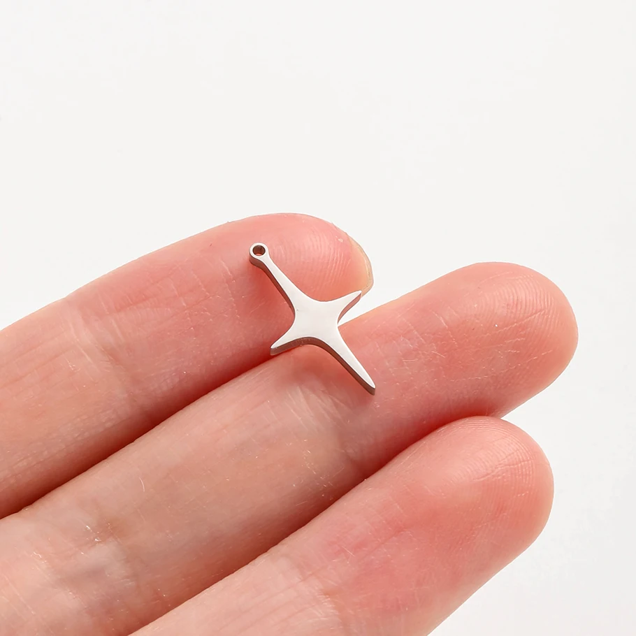 6 Stück modische Anhänger, Alien, Raumschiff, Mond, Edelstahl-Charms für die Schmuckherstellung, Taschenanhänger, DIY-Halskette, Ohrringe, Großpackung – Detail 6