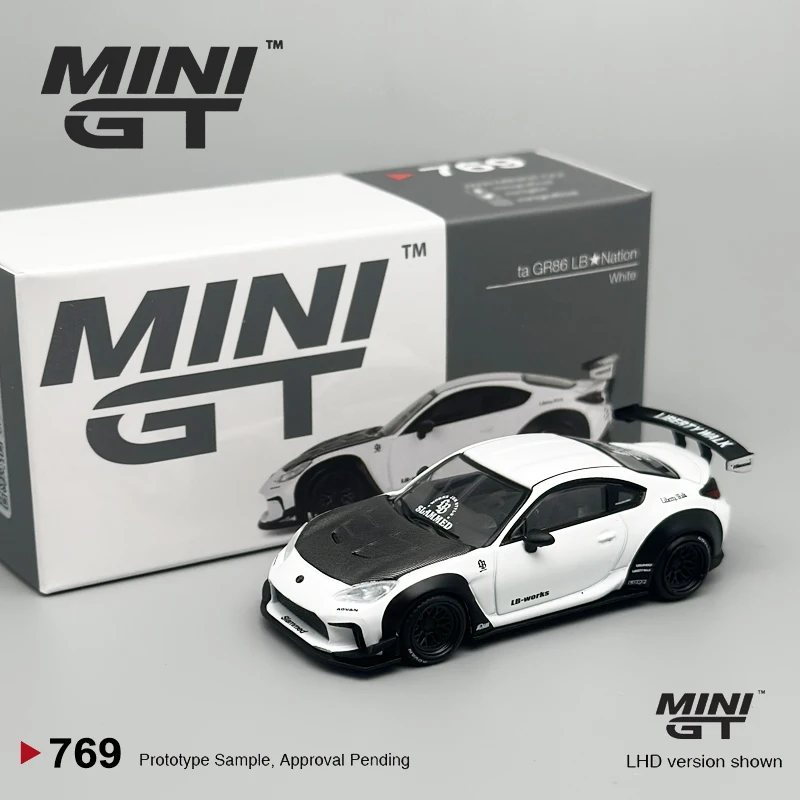MINIGT 1:64 Toyota GR86 LB ★ Coche de aleación blanca Nation modelo 769