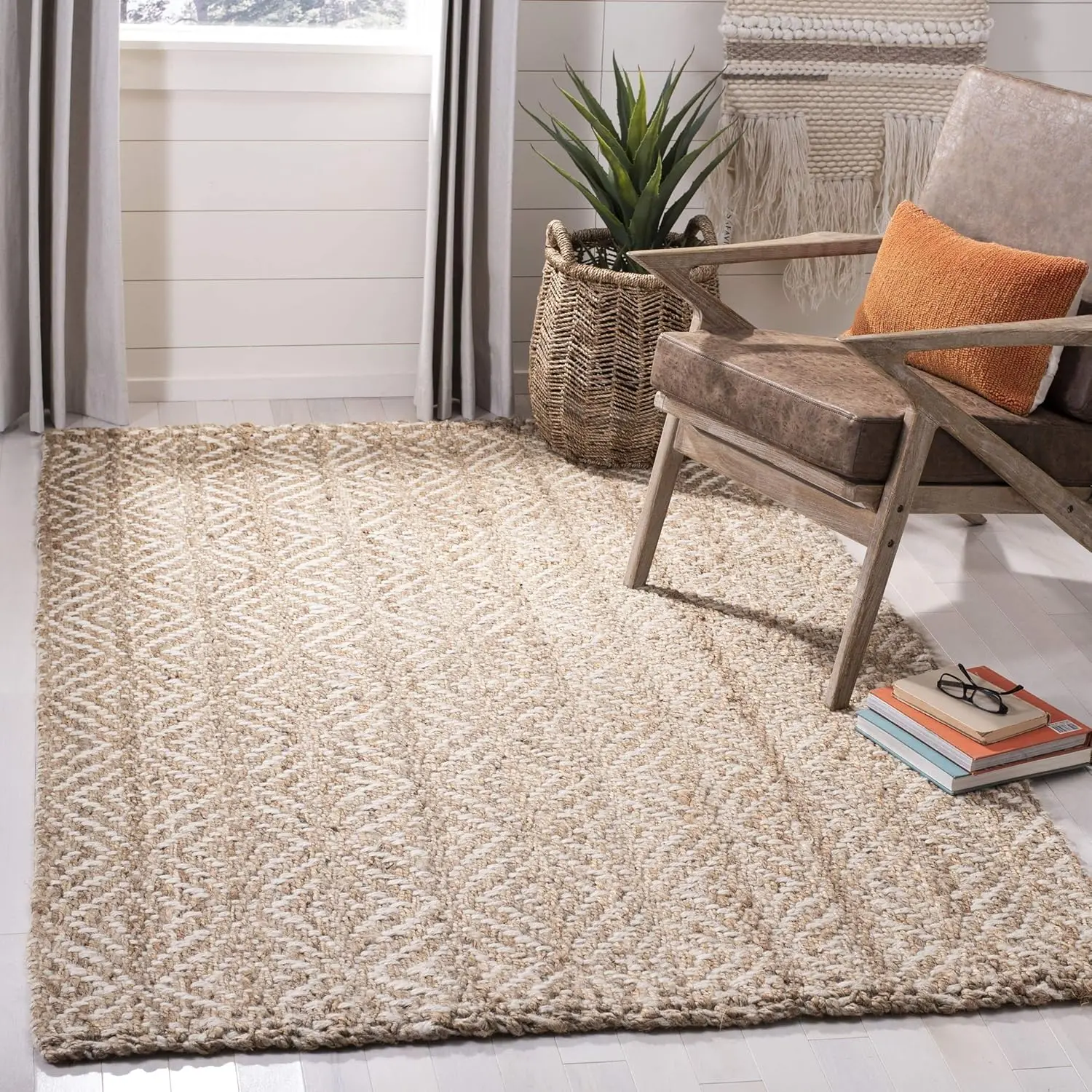 Safavieh Natural Fiber Collection Area Rug - 8' X 10', Natural & Ivory, Handmade Boho Farmhouse Woven Jute, Ideal For High