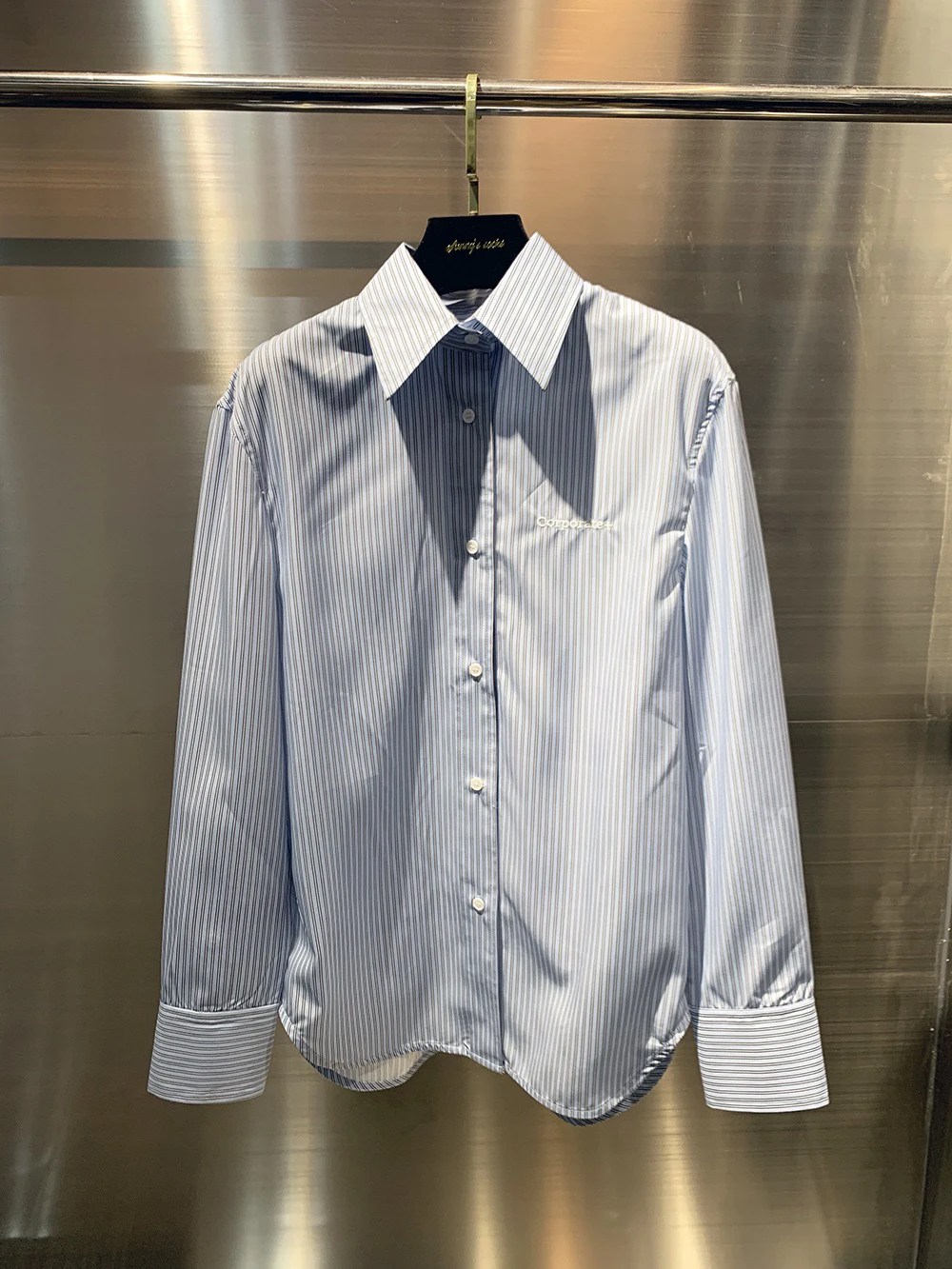 

Новинка Весна-Лето: Женская модная рубашка в полоску из хлопка, свободного кроя, с отложным воротником, повседневная, с длинным рукавом