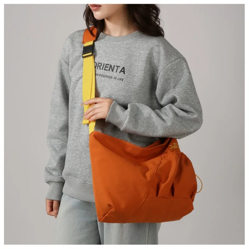 

Женская парусиновая сумка через плечо, большие сумки из хлопчатобумажной ткани для женщин, 2025 г., винтажная японская женская студенческая сумка для книг, сумки