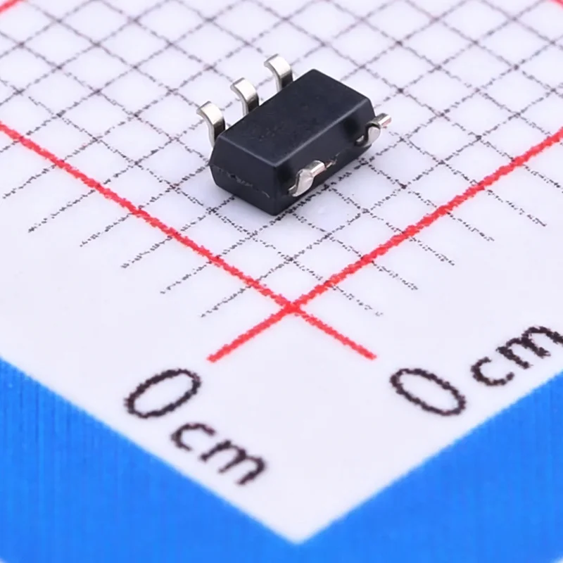 100PCS/LOT NC7SZ08M5X marking 7Z08 TinyLogic UHS Two-Input AND Gate AND Gate IC 1 Channel SOT-23-5