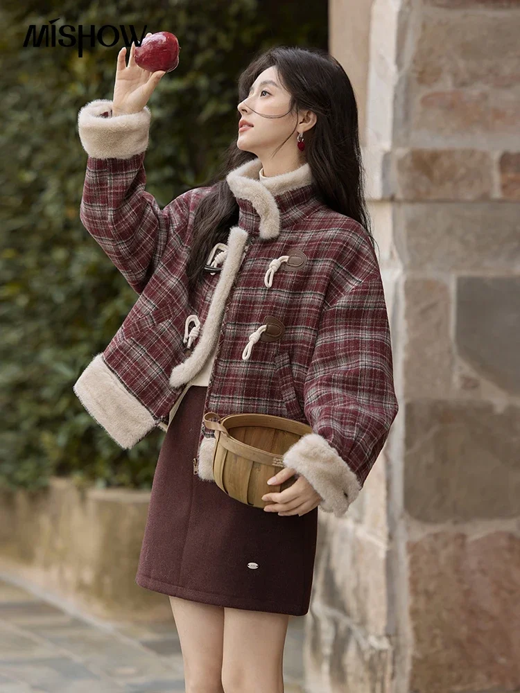 MISHOW Red Plaid Wool Coat Short Retro Cotton Clip Cardigans Bull Horn Buckle Design Soft Warm Lamb Wool Jacket MXD54W0560