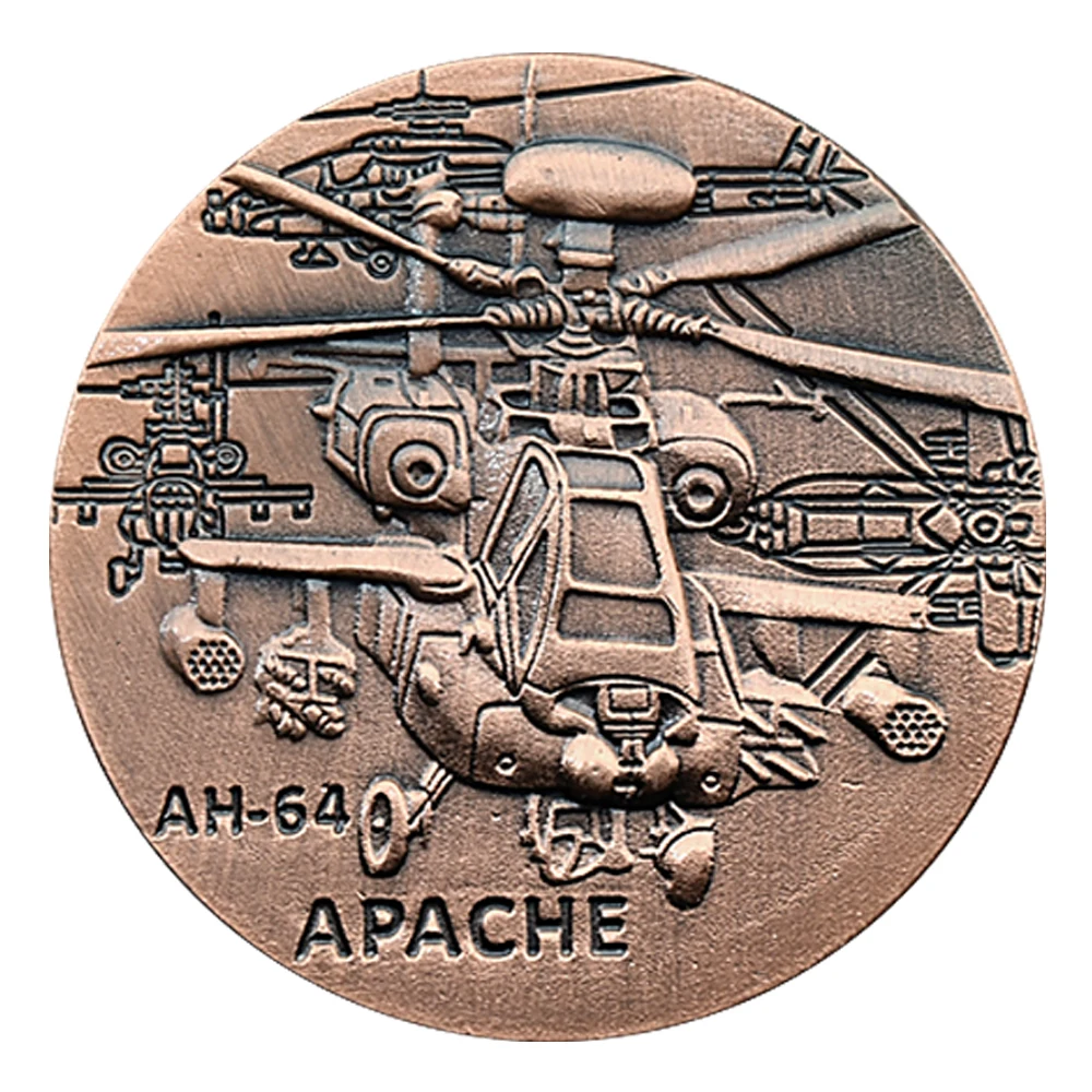 طائرة هليكوبتر مسلحة أمريكية AH-64 أباتشي تذكارية للعملات المعدنية والحرف العسكرية المقتنيات هدية عملة التحدي