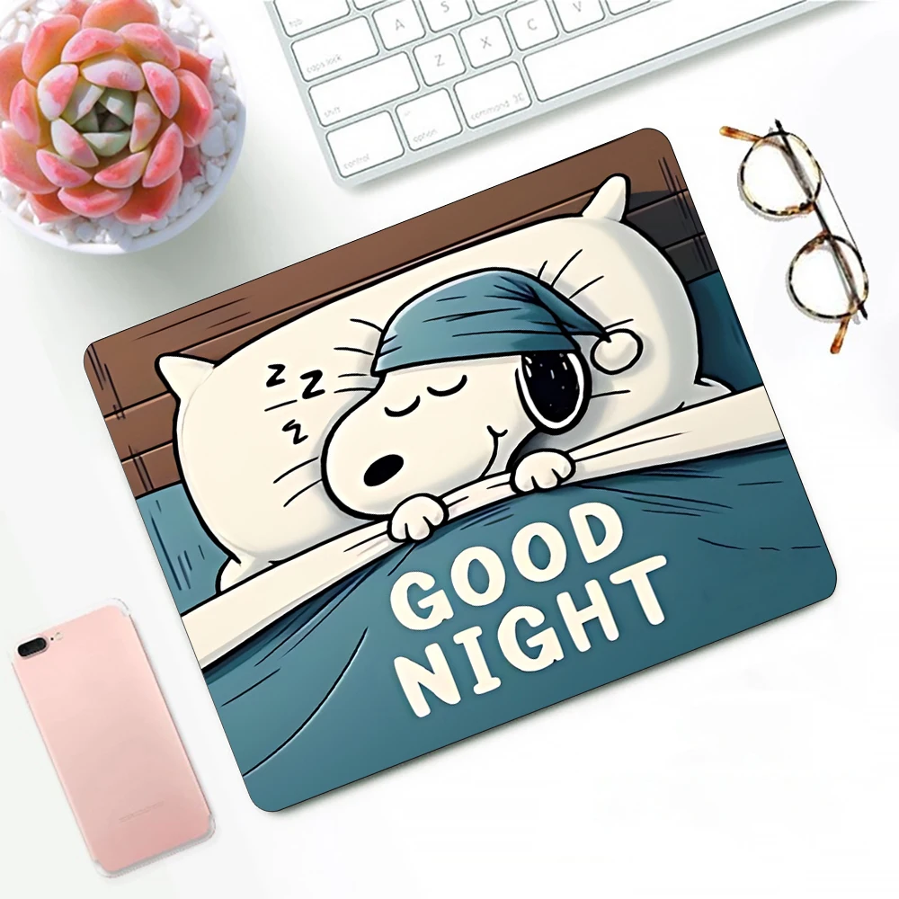 

S-Snoopys Cute Cartoon Gaming Mouse Pad XS Small Mousepad For PC Gamer Desktop Decoration Office Mouse Mat Deskmat Rug