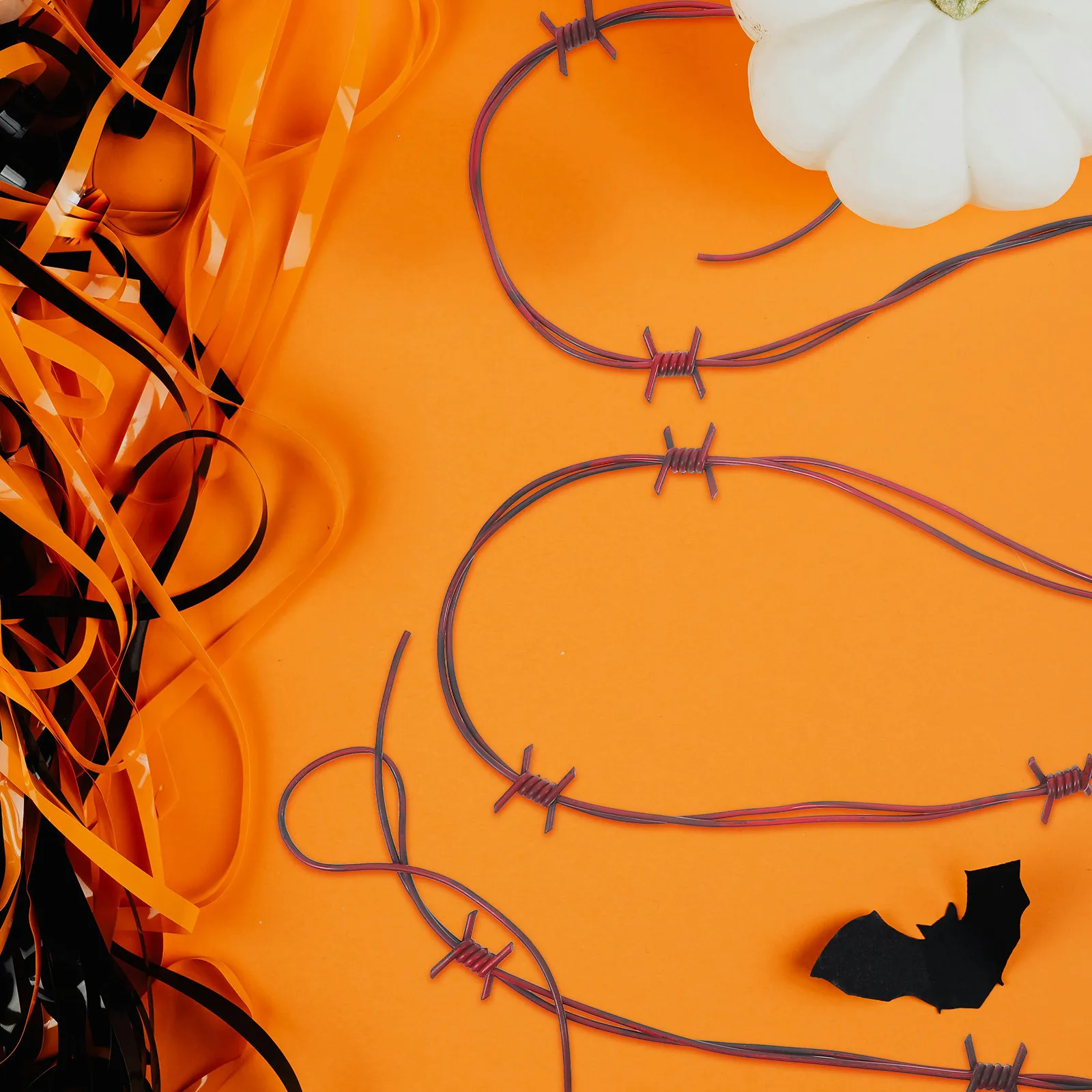 4Pcs Halloween Simulation Barbed Wire Chains Plastic Decorative Prop for Haunted House Indoor Party Spooky Atmosphere Decoration