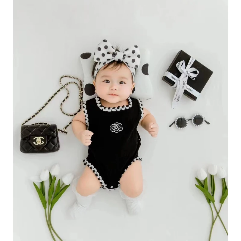 Hundred Days Baby Photography  Clothing Props Fashion Treasures Small Fragrance Wind Theme Photography Hundred Days of Sunshine