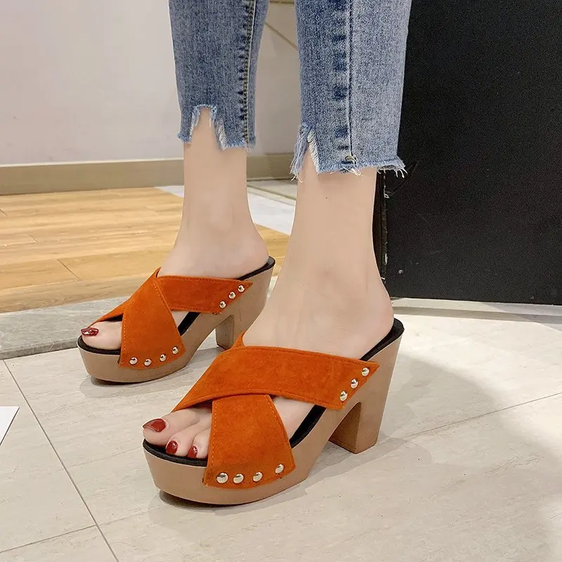 

Женские сандалии, новинка лета 2024, повседневные туфли-лодочки из флока на квадратной платформе с заклепками, женские элегантные туфли с открытым носком на высоком каблуке, Zapatos De Mujer