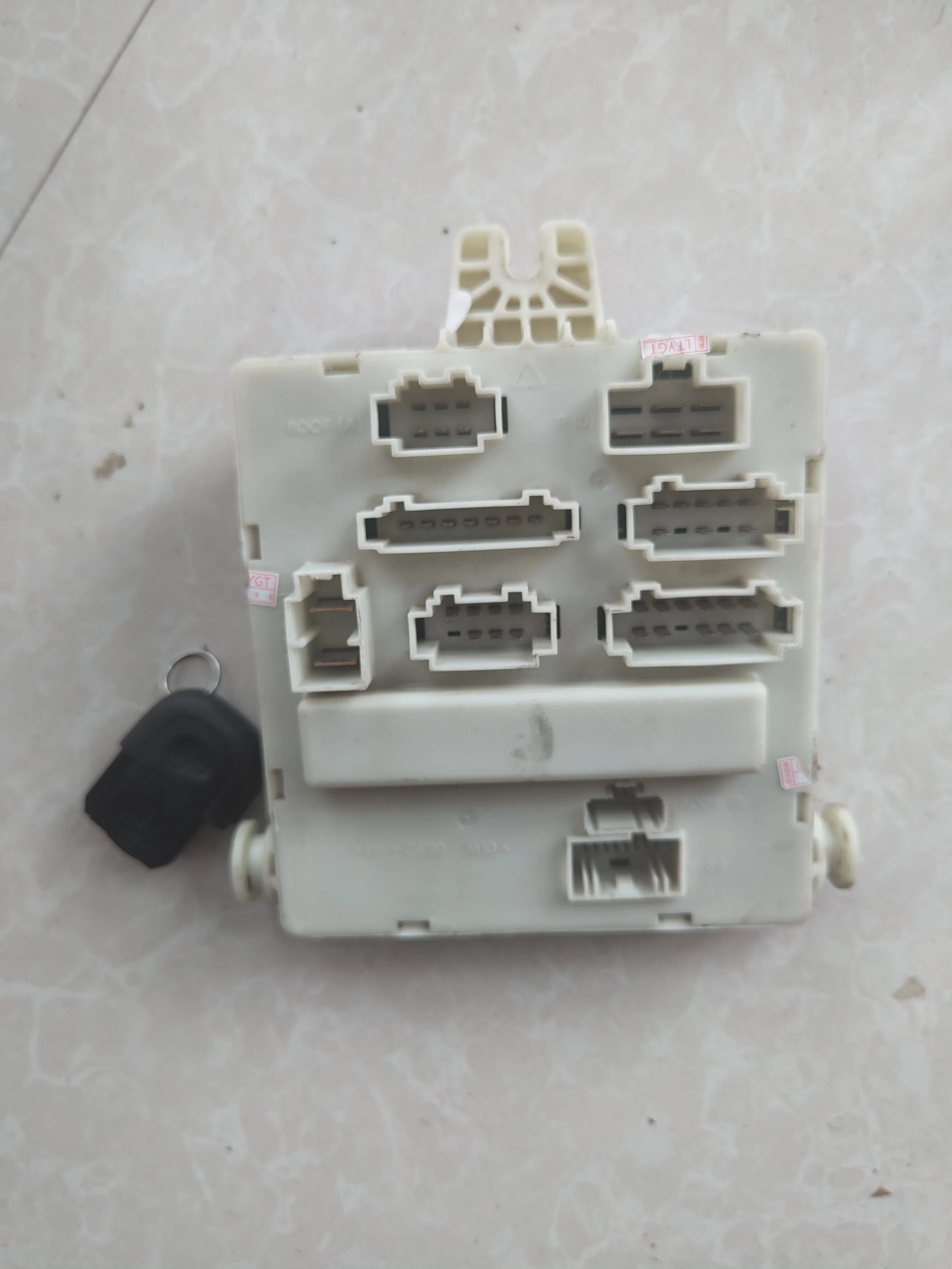 Used Remote Key Control Box for Dongfeng H30 S30 Cross Auto Spare Part Second hand