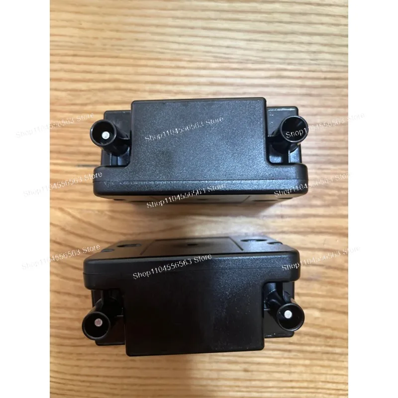 

Высоковольтный трансформатор воспламенителя Danfoss (052f0036/052f4038/052f4040/052f4031) — для аксессуаров для газовых/дизельных горелок