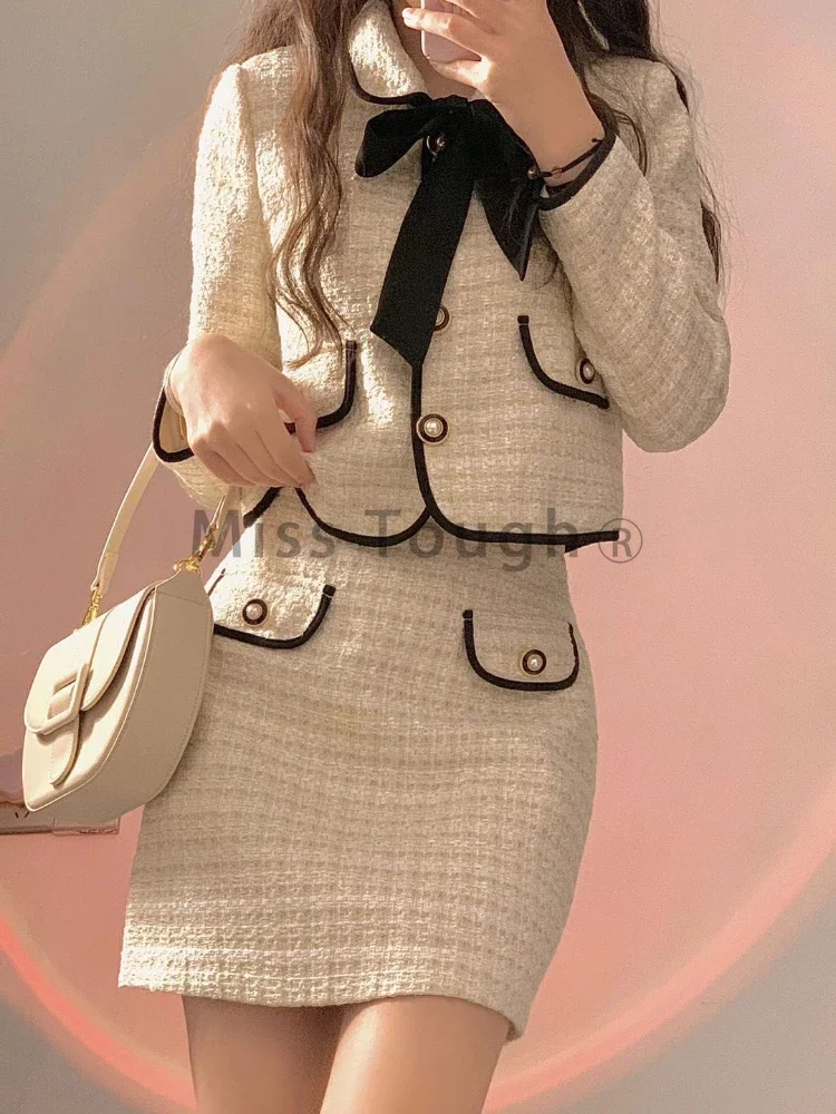 Ensemble deux pièces pour femme, manteau court chic avec nœud, mini jupe boutonnée, jupe japonaise Kawaii, jupe de fête dégradée, doux et mignon, hiver 2024