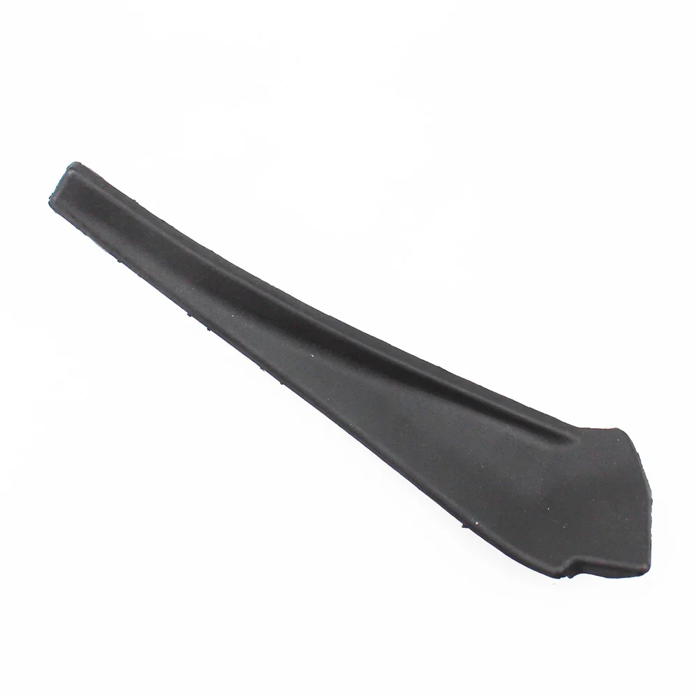 

1PCS Front Windshield Wiper Side Trim Cover Water Deflector Cowl Plate for NISSAN ROGUE X-Trail Xtrail T32 2014-2020