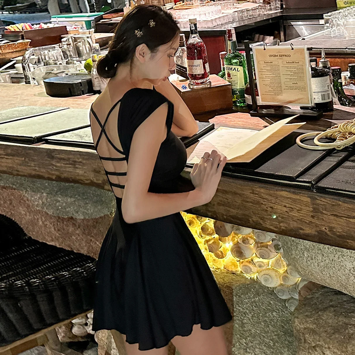 2025 traje de baño negro de una pieza, traje de baño para mujer, traje de baño Sexy de banda, vestido Monokini coreano, traje de baño para playa, pantalones cortos