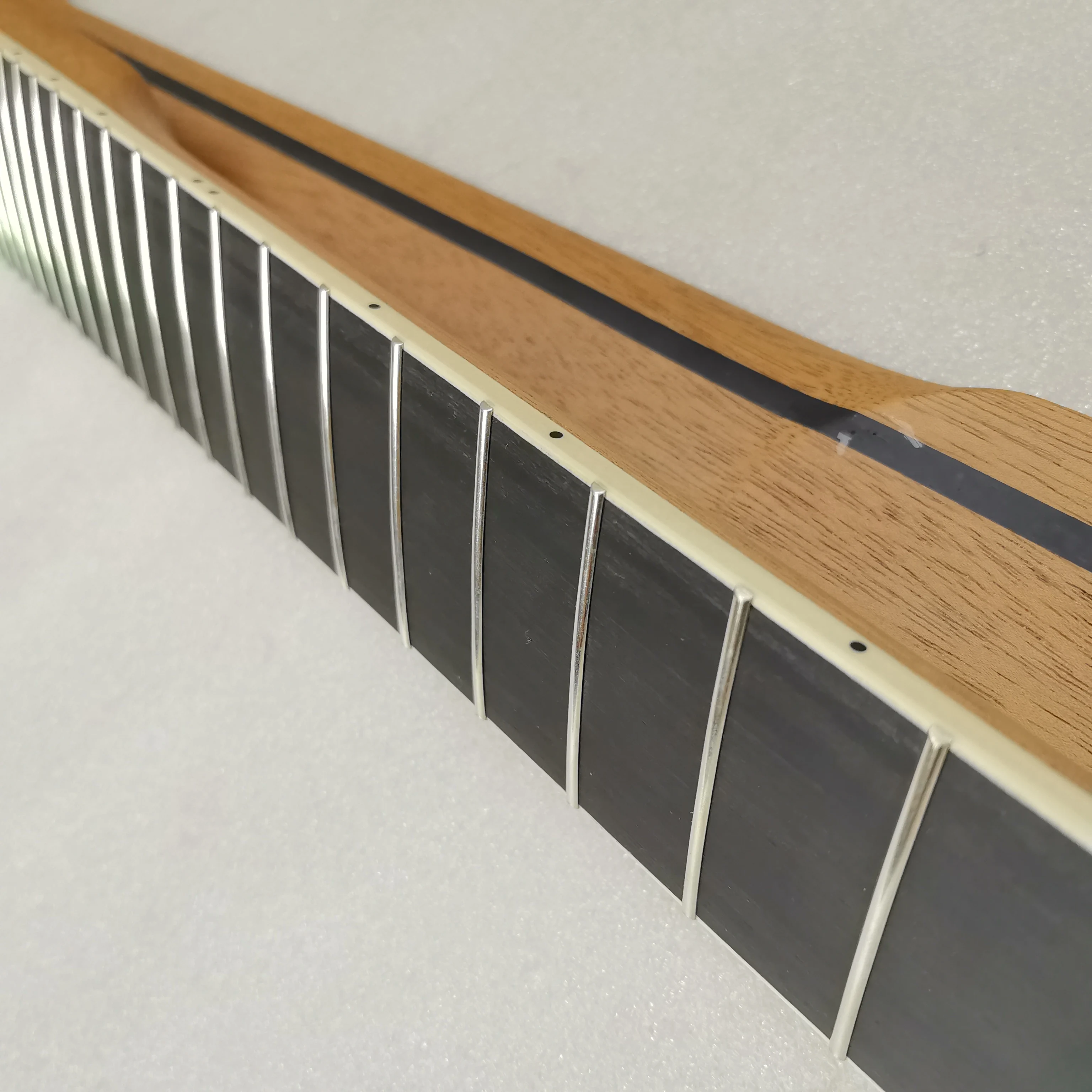 8 Strings 24 Frets Mahogany  Engineered wood Fingerboard  9.6mm Tuner Hole Guitar Neck