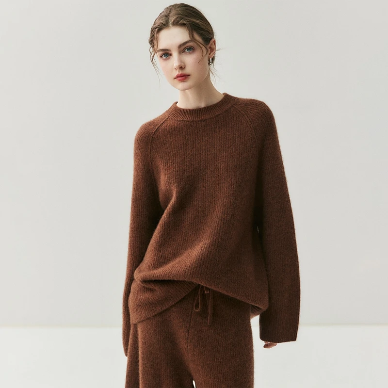 

High-end Feel Women's 100% Cashmere set Autumn Winter O-neck Bat Sleeve Pullover Top With Gentle Temperament Soft Cashmere Knitt