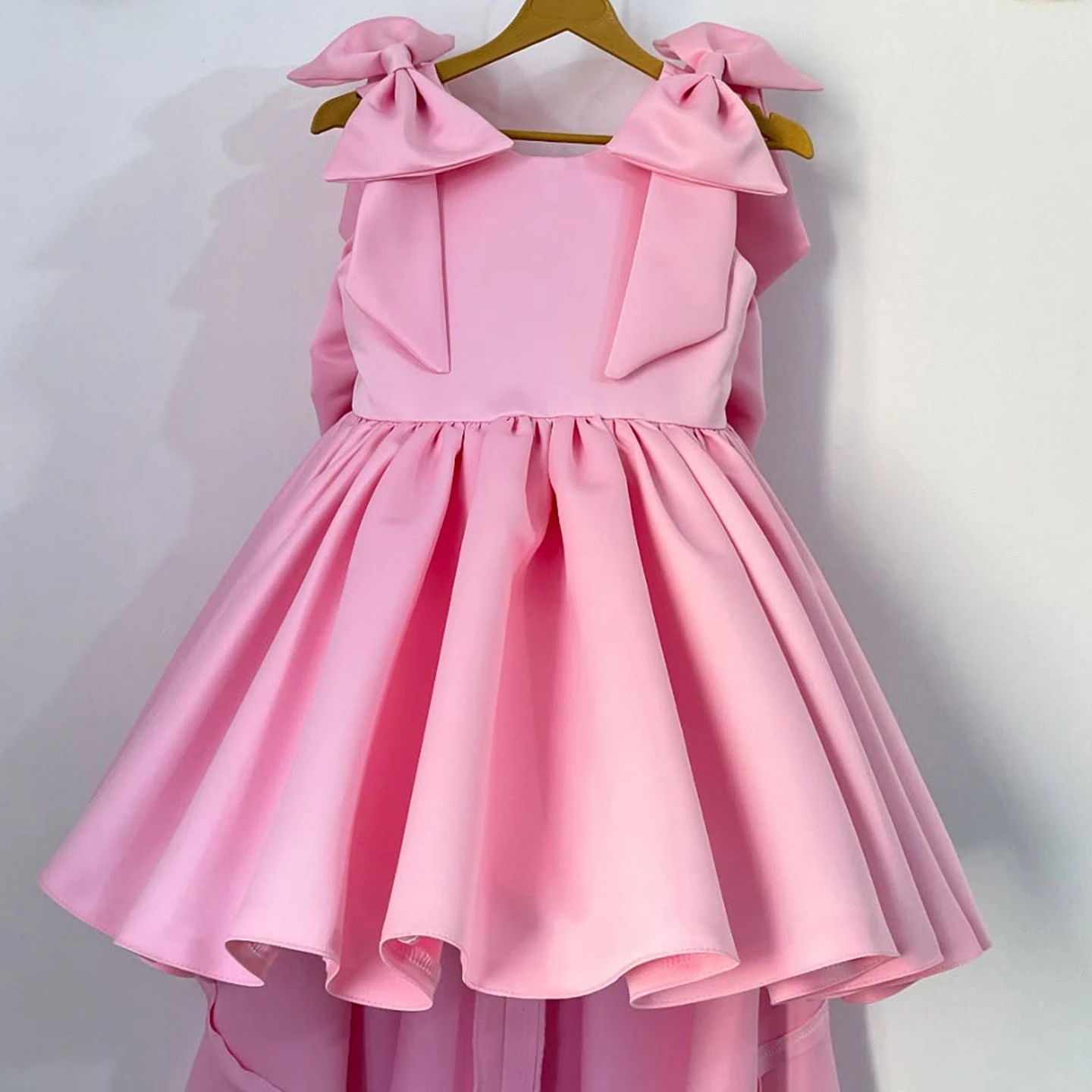 Customized Pink Flower Girl Dress For Wedding Bow Sleeveless V Back High Waist Elegant Kids Birthday First Communion Gown