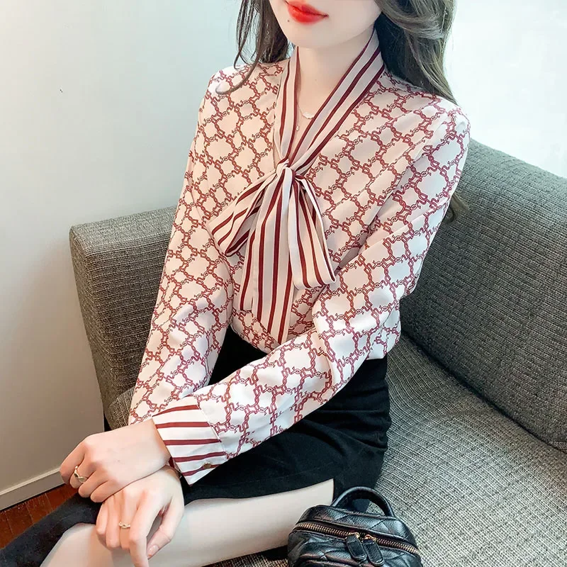 Women Clothing Fashion Elegant Chain Printed Blouse Spring Autumn Long Sleeve Bow Loose V-neck Chiffon Shirts Office Lady Top