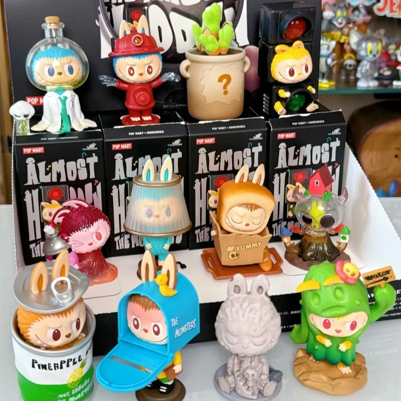

Подлинная Labubu The Monsters Almost Hidden Series слепая коробка Kawaii невидимая загадочная коробка Коллекционная модель для взрослых и детей игрушка в подарок