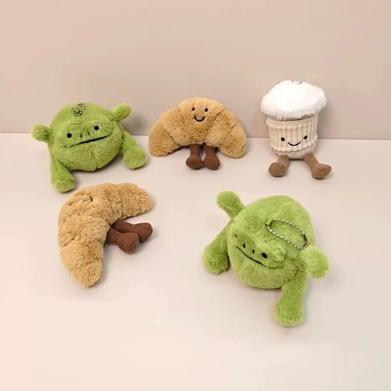9 cm Kawaii Smiley Plüsch-Schlüsselanhänger Croissant Popcorn Kaffeetasse Charms Weiches Stofftier-Zubehör für Taschen/Schlüssel Geschenk für Kinder