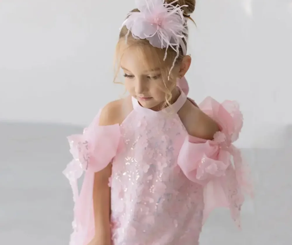 Robes à fleurs blanches personnalisées pour filles, pour mariage, paillettes, papillons, épaules dénudées, robe de luxe pour fête d'anniversaire pour petite fille