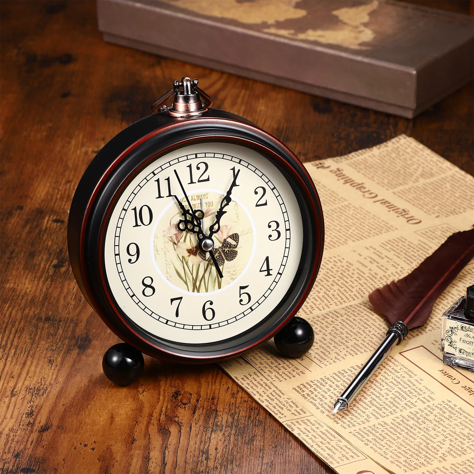 

Retro Alarm Clock Silent Vintage Tabletop Decorative Mute Clock For Bedside Home Desktop Household Timepiece