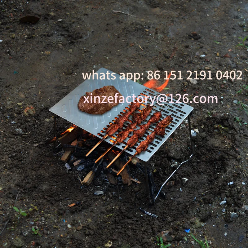 

Sports outdoor titanium folding barbecue table mountain camping