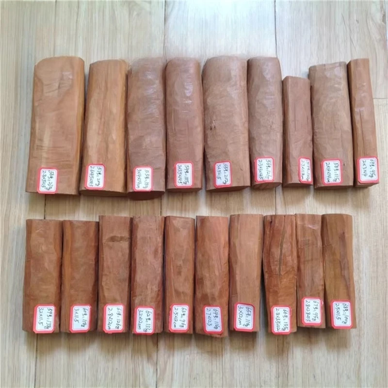 Raw Material for Carving Red Logs Indian Sandalwood for Buddhist Prayer Beads Bracelets High Water Density Natural Fragrance