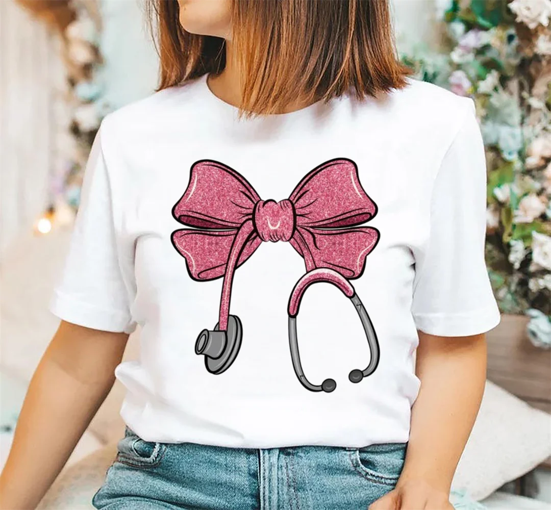 Bow Stethoscope Pattern Short Sleeved Printed Cute and Fun Women's O-Neck Cartoon Printed Top Basic Sweet Women's Trendy T-Shirt