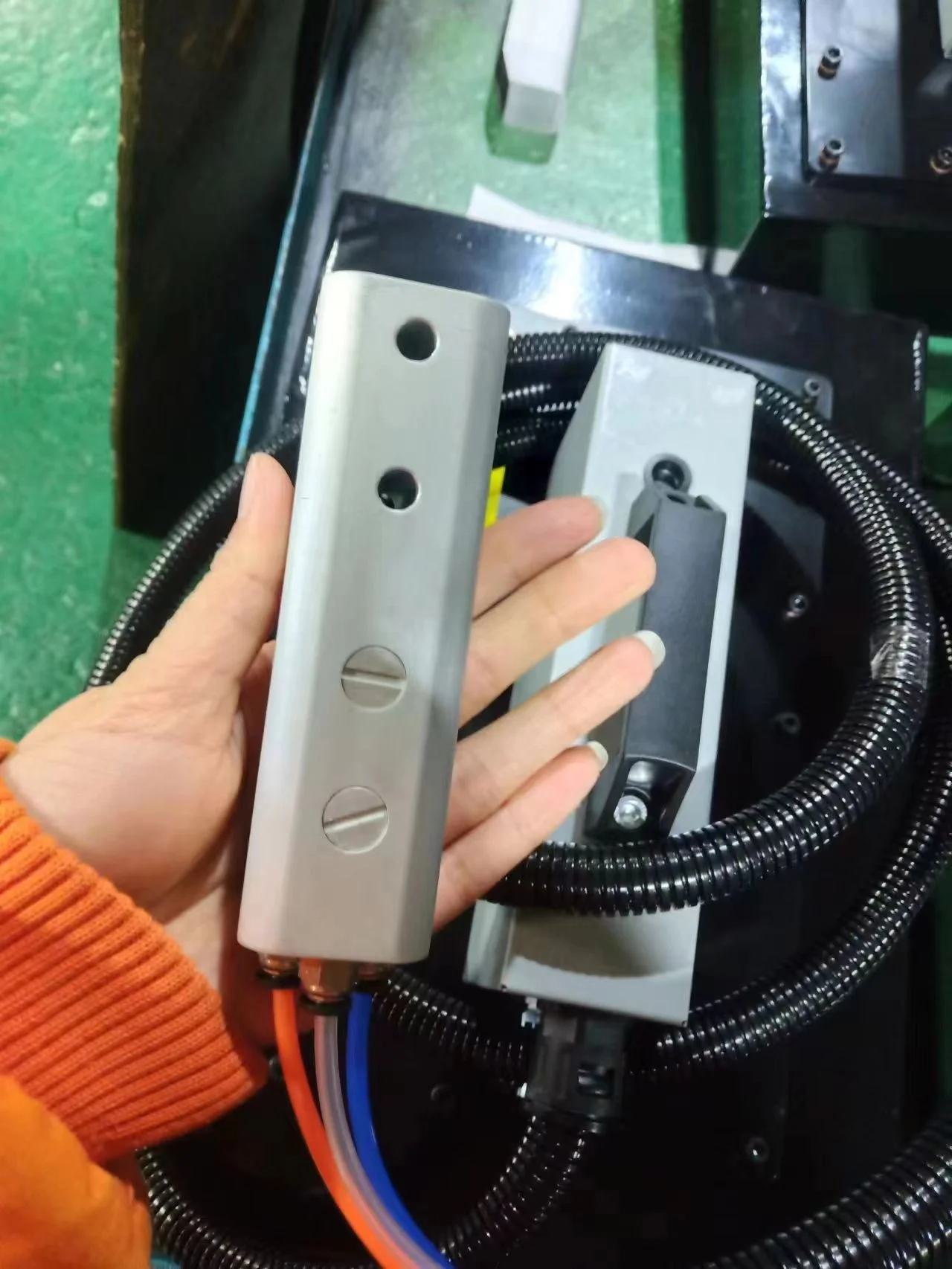 Deeleap Remote Control air Hydraulic Pneumatic Pump With Control Unit Wired and Wireless Optional