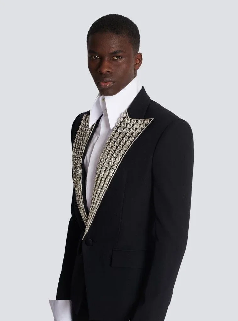 Elegant Rhinestone Embellished Men's Suit Tuxedo Peaked Lapel Wedding Formal Suits Slim Fit Customized men's suits and separates