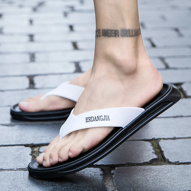 

MAEDEF Men's Flip Flops EVA Slides Slippers Men Comfortable Lightweight House Slipper Beach Sandals Shoes Flip Flop Men Slippers