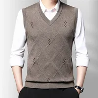 Men's Thickened Casual Sweater Tank Top Warm Autumn Winter Vest Fashion Comfortable Breathable Gym Tank Top for Men