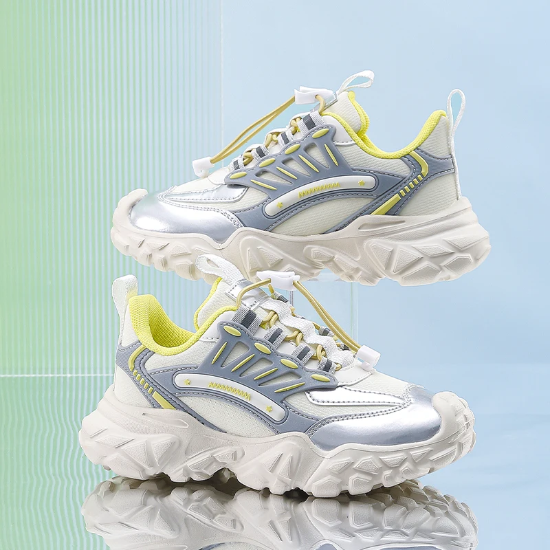 

Autumn Hot Selling Outdoor Childrens Sports Shoes Lightweight and Trendy Lace Up Running Shoes Waterproof Rebound Casual Shoes