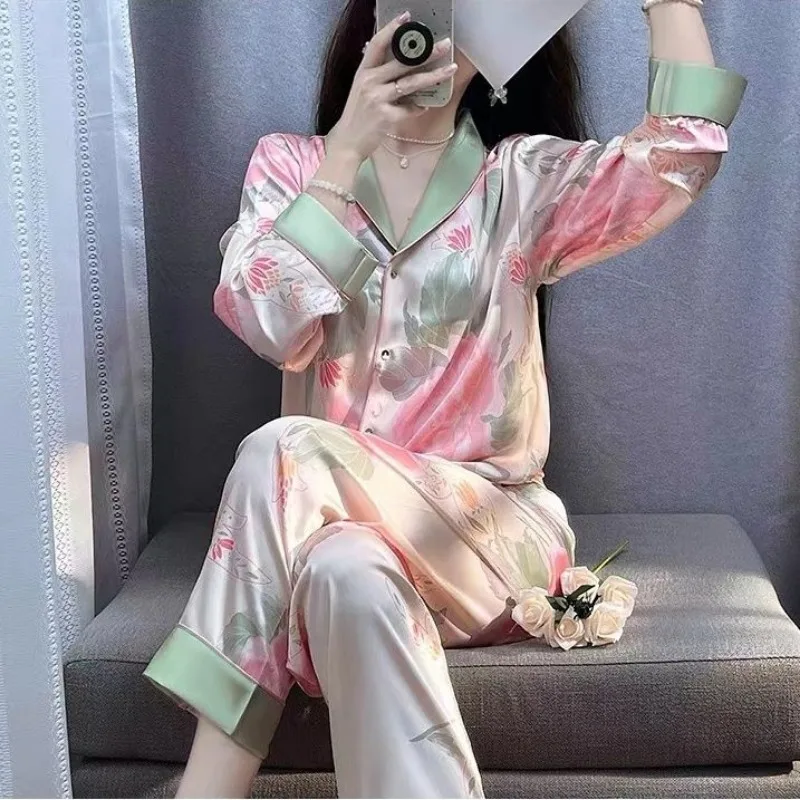 Fashionable Hot Pajamas Ladies in Spring Autumn New Long-sleeved High-end Original Home Comfort Smooth and Soft Sleepwear Sets