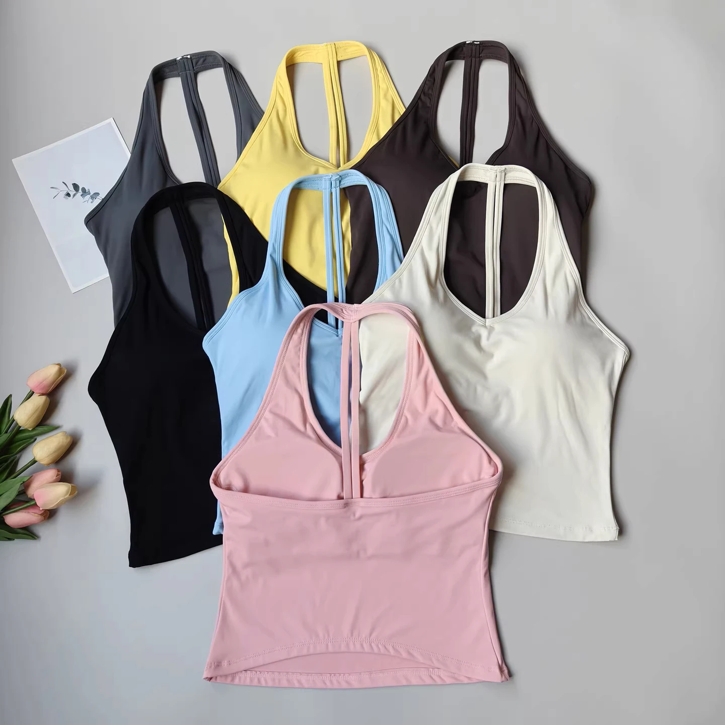 

Спортивный бюстгальтер женский с V-образным вырезом, на бретельках-халтер, с красивой спинкой, пуш-ап, для йоги, фитнеса, бега, ударопрочный, верхняя одежда