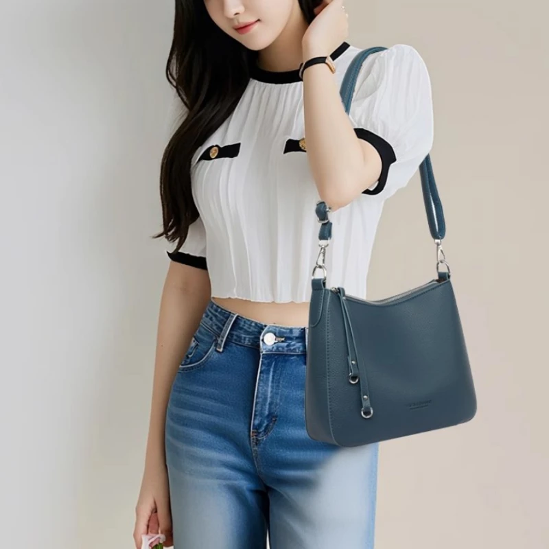 

Solid PU Simple Soft Leather Women's Shoulder Bag 2026 Hot Sale Middle-aged Trend Bags Temperament Mother Sweet Crossbody Bags