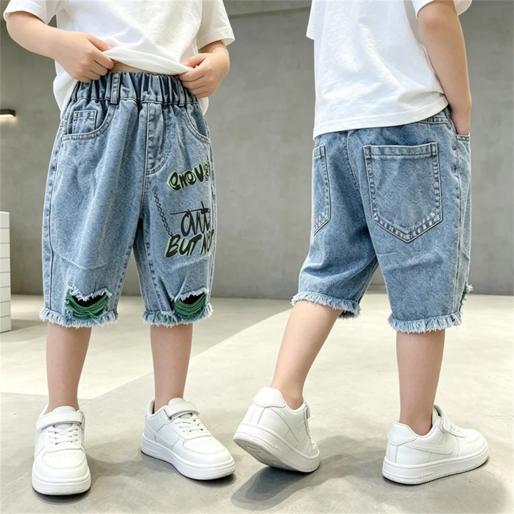 New Fashion Kids Boy Knee Length Ripped Denim Shorts With Raw Hem Children Stylish Streetwear Summer Shorts Jeans With Letters