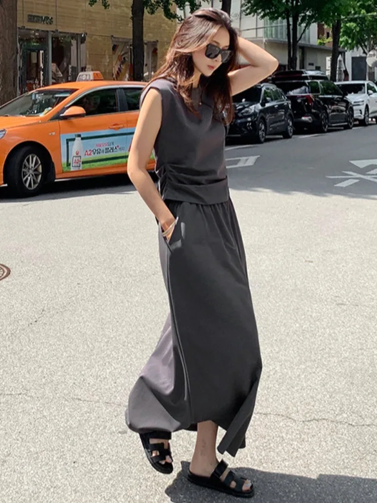 Slimming High Waist A-Line  Skirt And Tank Top Two-Piece Set Chic Summer Folded Versatile Commute Sle Medium Softn