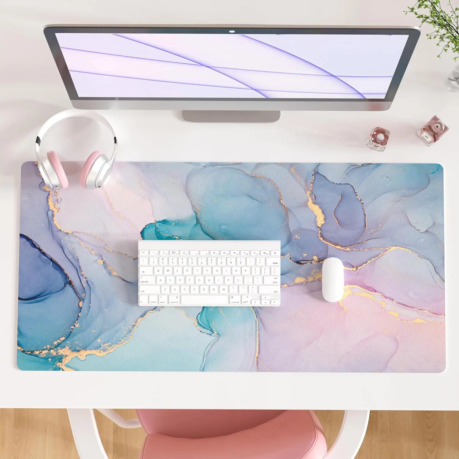 

Large PU Leather Mouse Pad, Waterproof Desk Mat for Office and Gaming, Abstract Art Home Office Décor, 31.5x15.7 Inches Blue