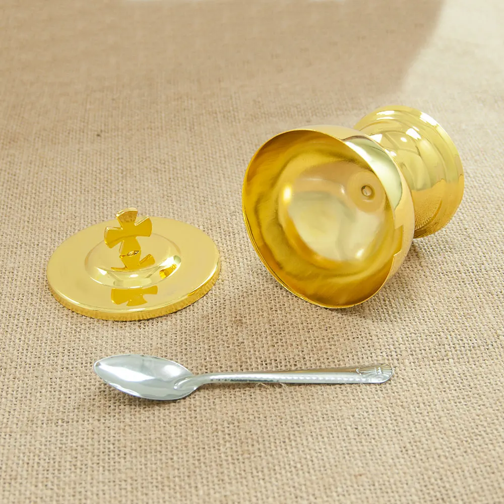 كأس التواصل الكأس المقدسة مع ملعقة سبائك الزنك تصميم الصليب الذهبي لوازم الكنيسة الشامل للاحتفالات الدينية القربان المقدس