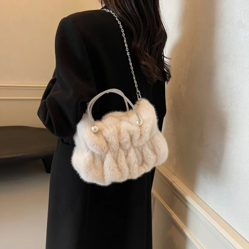 

Chic And Trendy Leather Shoulder Bag For Women Luxury Brand Famous Designer Messenger Bag Handbag