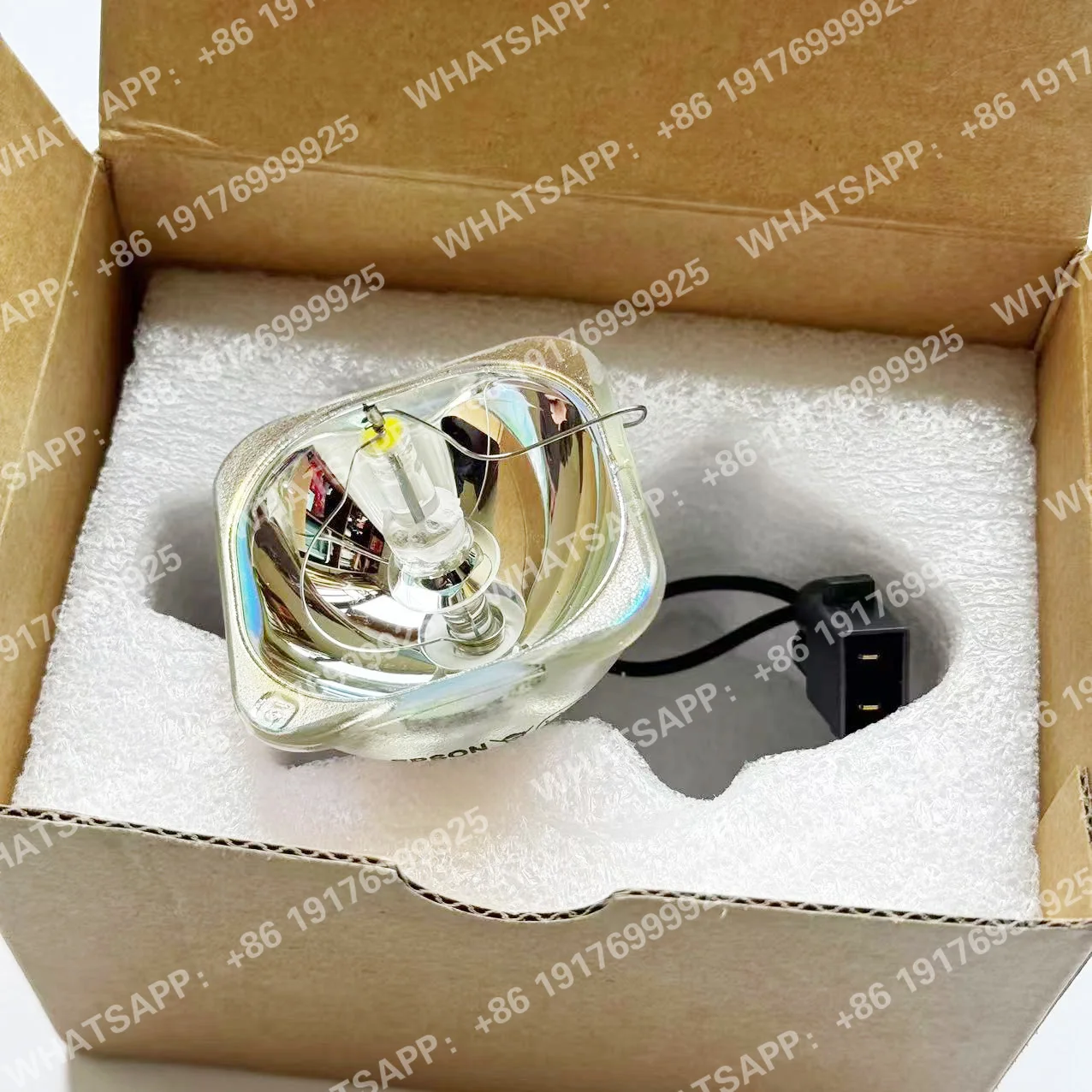 Оригинальная сменная лампа ELPLP67 ELPLP54 ELPLP56 ELPLP58 ELPLP60 ELPLP61 для ЖК-проекторов Оригинальная сменная лампа ELPLP67 ELPLP54 ELPLP56 ELPLP58 ELPLP60 ELPLP61 для ЖК-проекторов