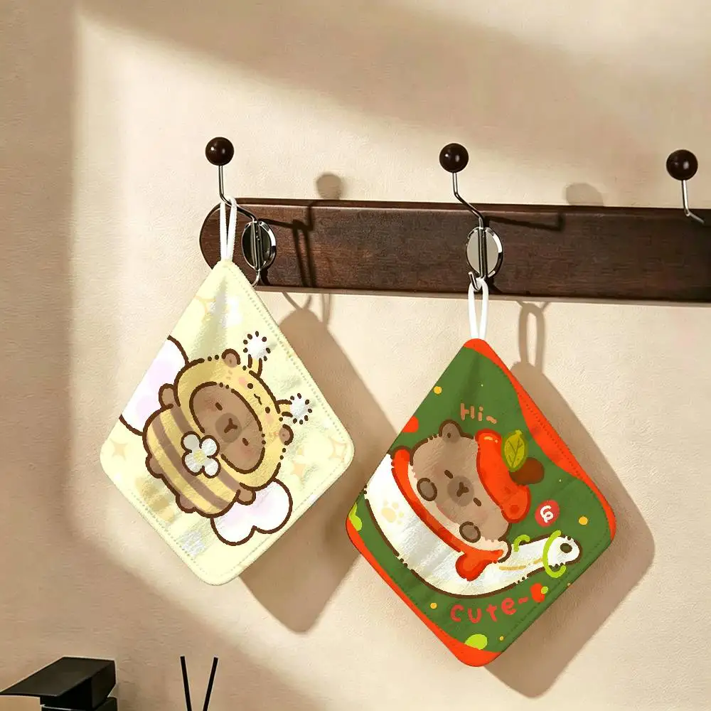 Capybara Hanging Kitchen Towel, Polyester Cotton Material, Wear Resistant Hand Wiping Towel for Home