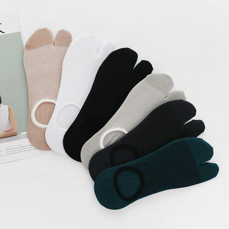 

5 Pairs Man Invisible Tabi Two Finger Socks Summer Thin Cotton Mesh Boat Sock Sweat-absorbing Breathable Slipper Socks with Toes