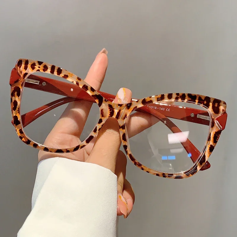 GM LUMIAS Oversized Cat Eye Glasses Women Stylish Vintage Blue Light Blocking Eyewear Trendy New Non-prescription Optical Frames