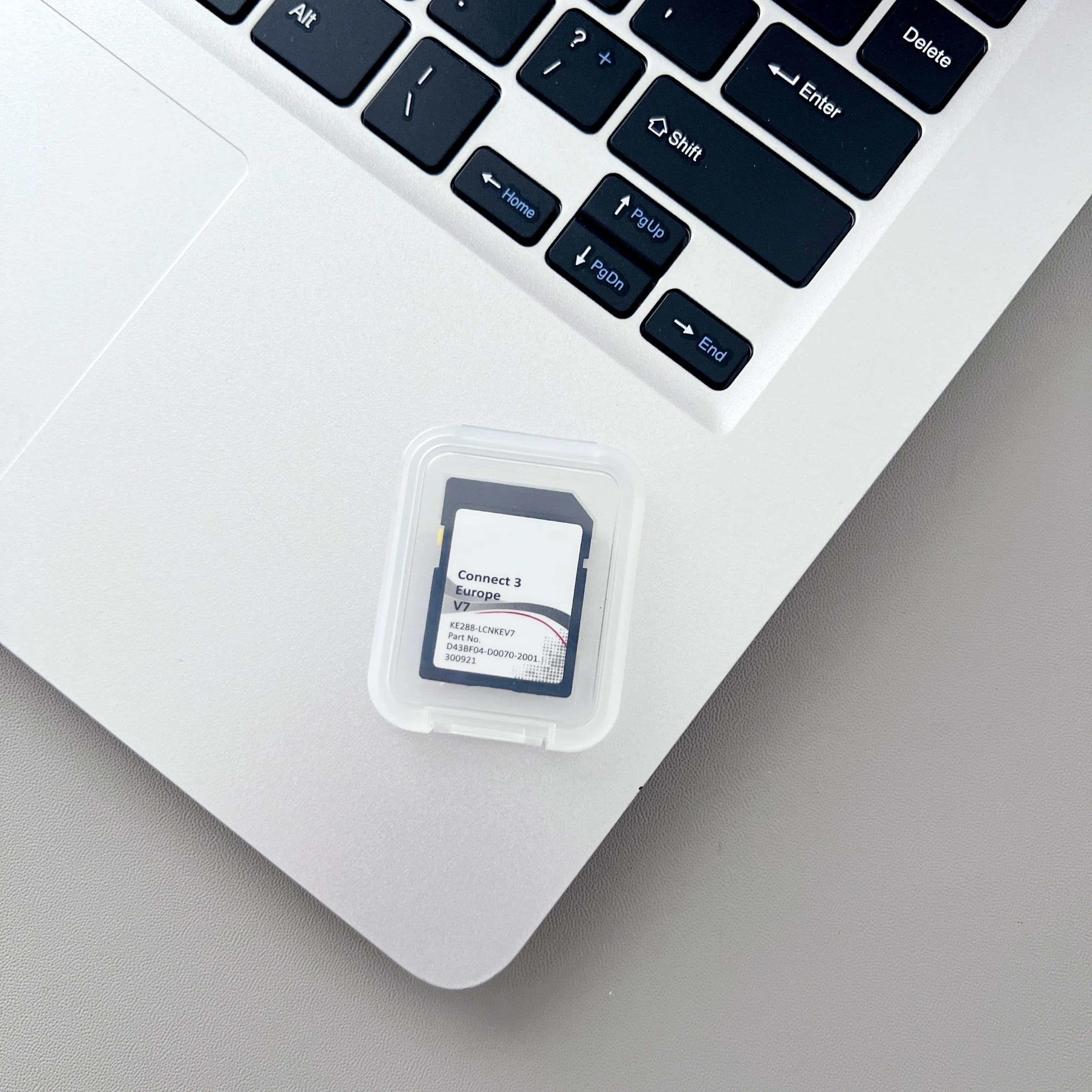 

C3V7 Connect3 16GB KE288 LCNKEV7 Sat NAV for Nissan TIIDA 2015 Europe Car Map Gps SD Card Accessories