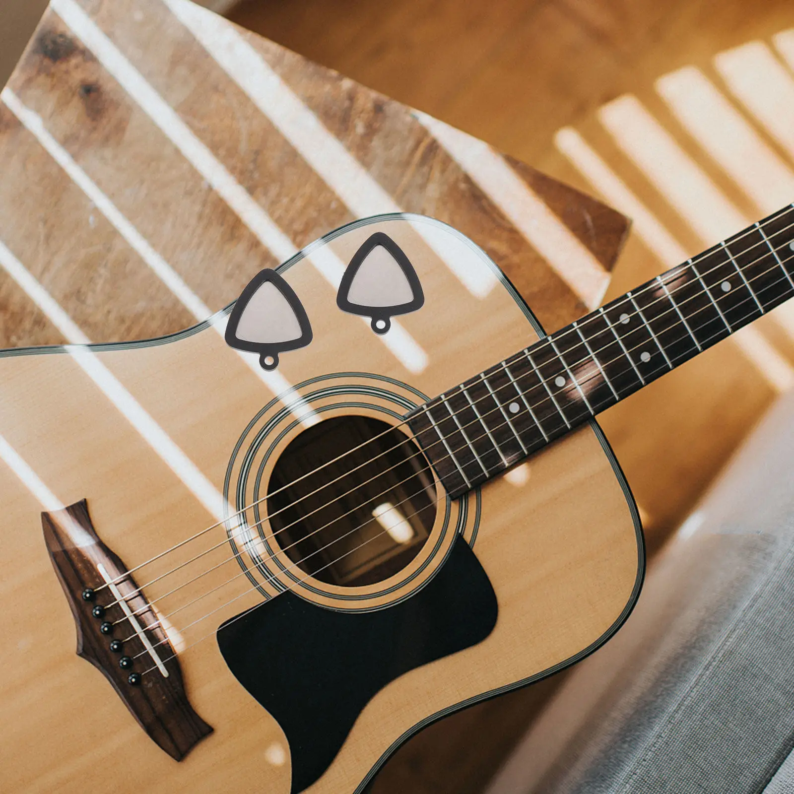 1Set Premium Silicone Guitar Pick Holder Holds 3 Triangle Picks Stainless Steel Plectrums Portable Necklace Keychain Storage
